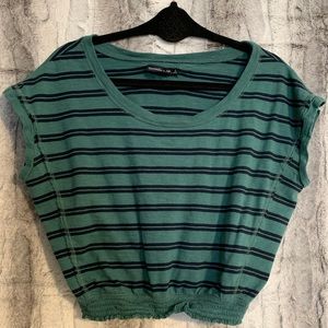 Cropped A&F top